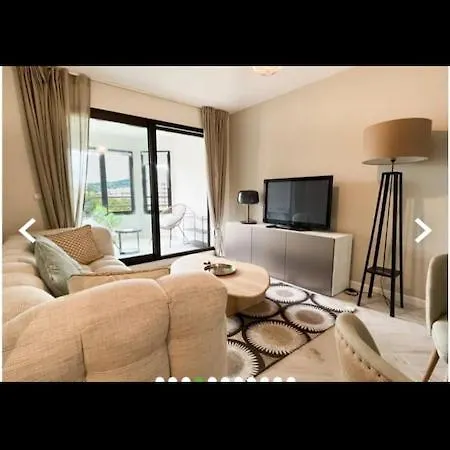 Apartman Beautiful Design Next To The Sea