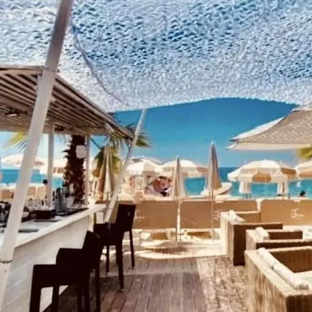 Beautiful Design Next To The Sea Antibes