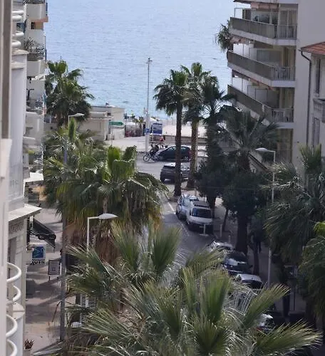 Beautiful Design Next To The Sea Antibes