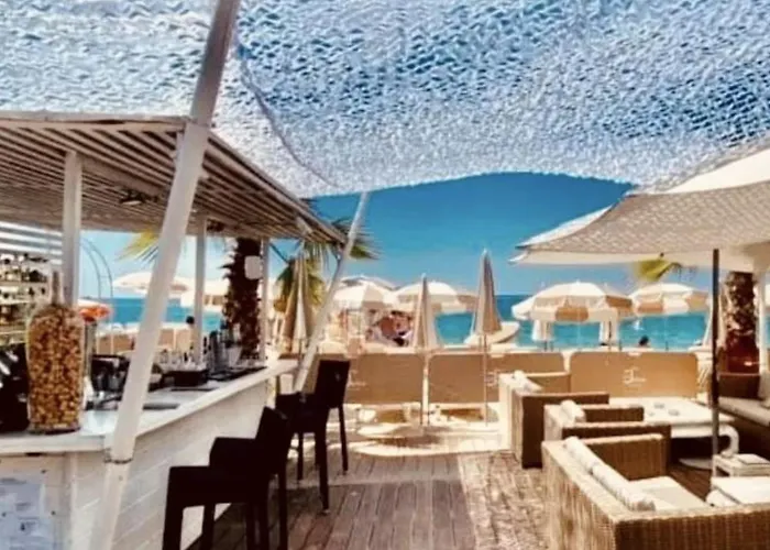 Beautiful Design Next To The Sea Antibes